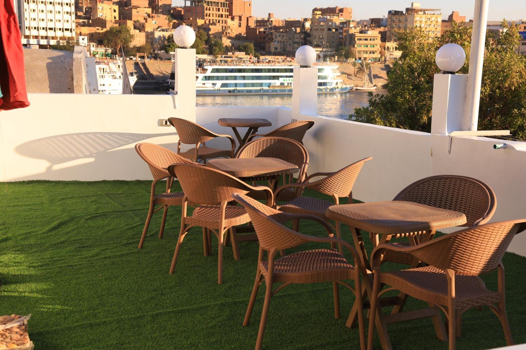 Crystala Guest House Assuan Exterior foto